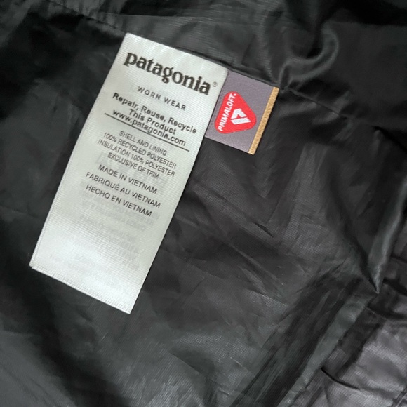 Patagonia Quilted Insulated Vest - Charcoal Black - Picture 6 of 6